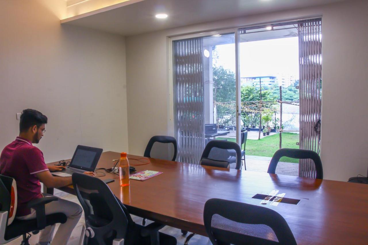 Hostel Urban Nomads Pune Riverside Colive Cowork Exteriér fotografie