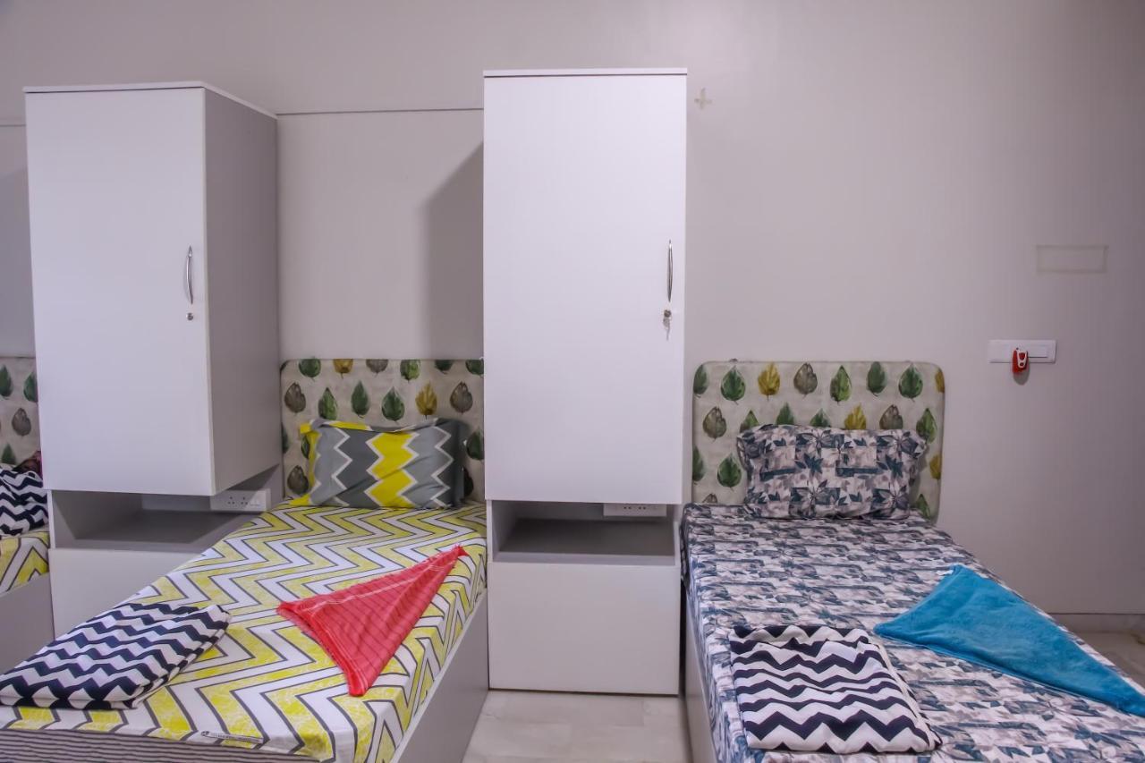 Hostel Urban Nomads Pune Riverside Colive Cowork Exteriér fotografie